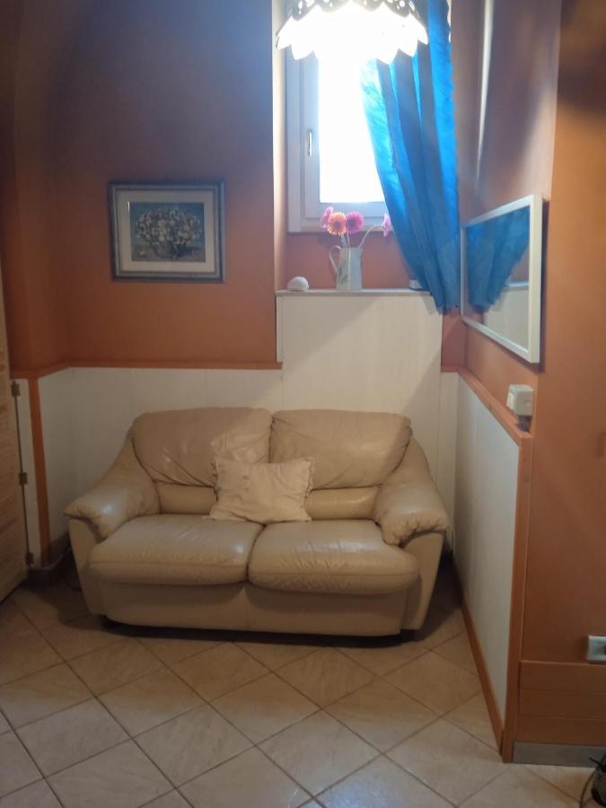 My House Suite Монополі Екстер'єр фото