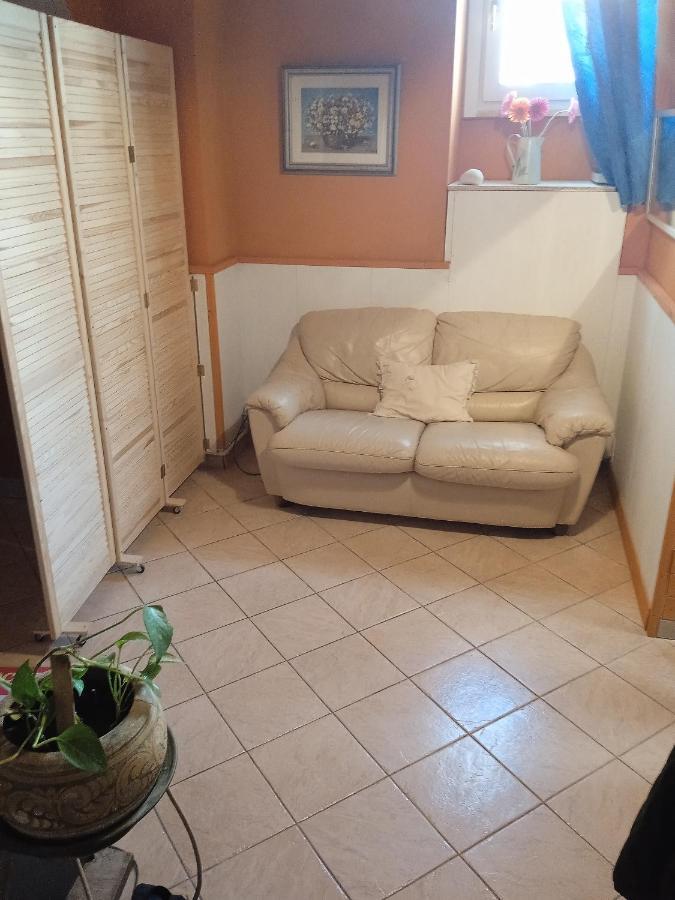 My House Suite Монополі Екстер'єр фото